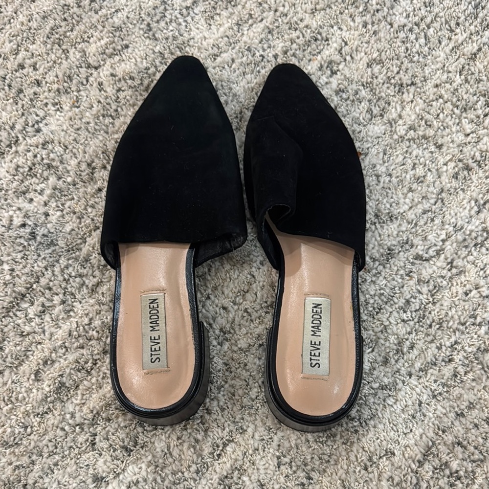 Steve Madden Black Mules Classic Minimalist Design